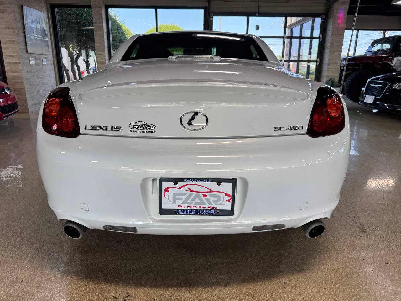 Used 2004 Lexus SC 430 Convertible RWD image 6