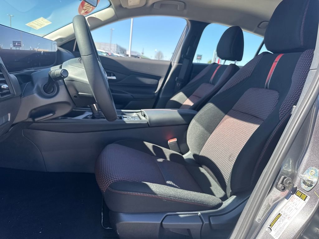 New 2026 Nissan Sentra SR w/ Floor Mat Package image 15