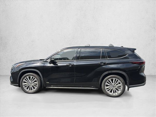 Used 2024 Toyota Highlander Platinum AWD/4WD image 8