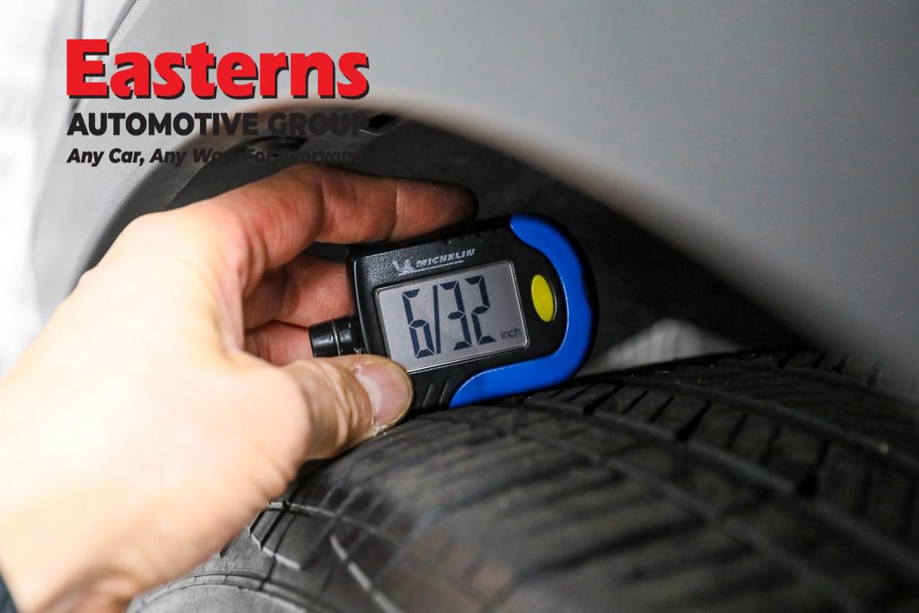 Used 2022 Volkswagen Tiguan SE image 25