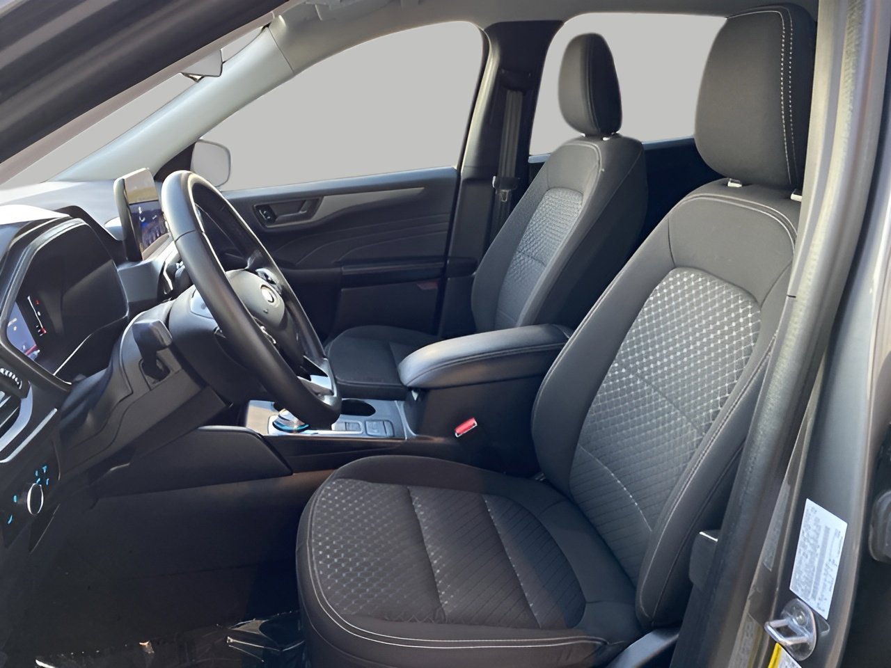 Used 2023 Ford Escape Active image 35