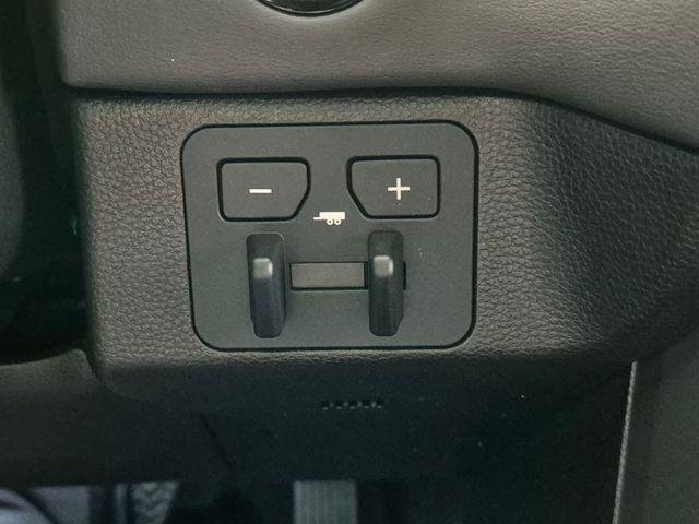 Certified 2025 Toyota Tundra Platinum image 17