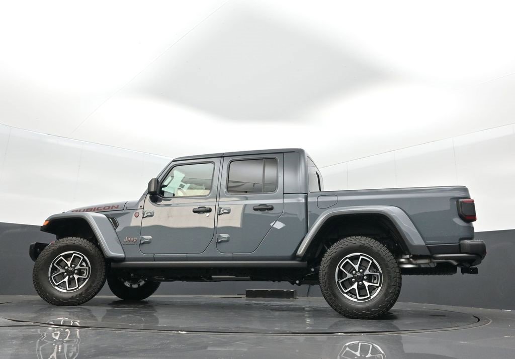 New 2025 Jeep Gladiator Rubicon image 32