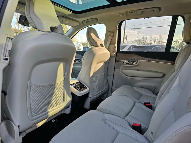 Used 2023 Volvo XC90 B6 Ultimate w/ Protection Package image 26