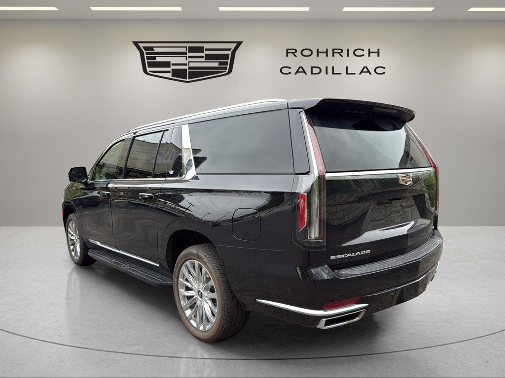 Certified 2023 Cadillac Escalade ESV Premium Luxury AWD/4WD image 8