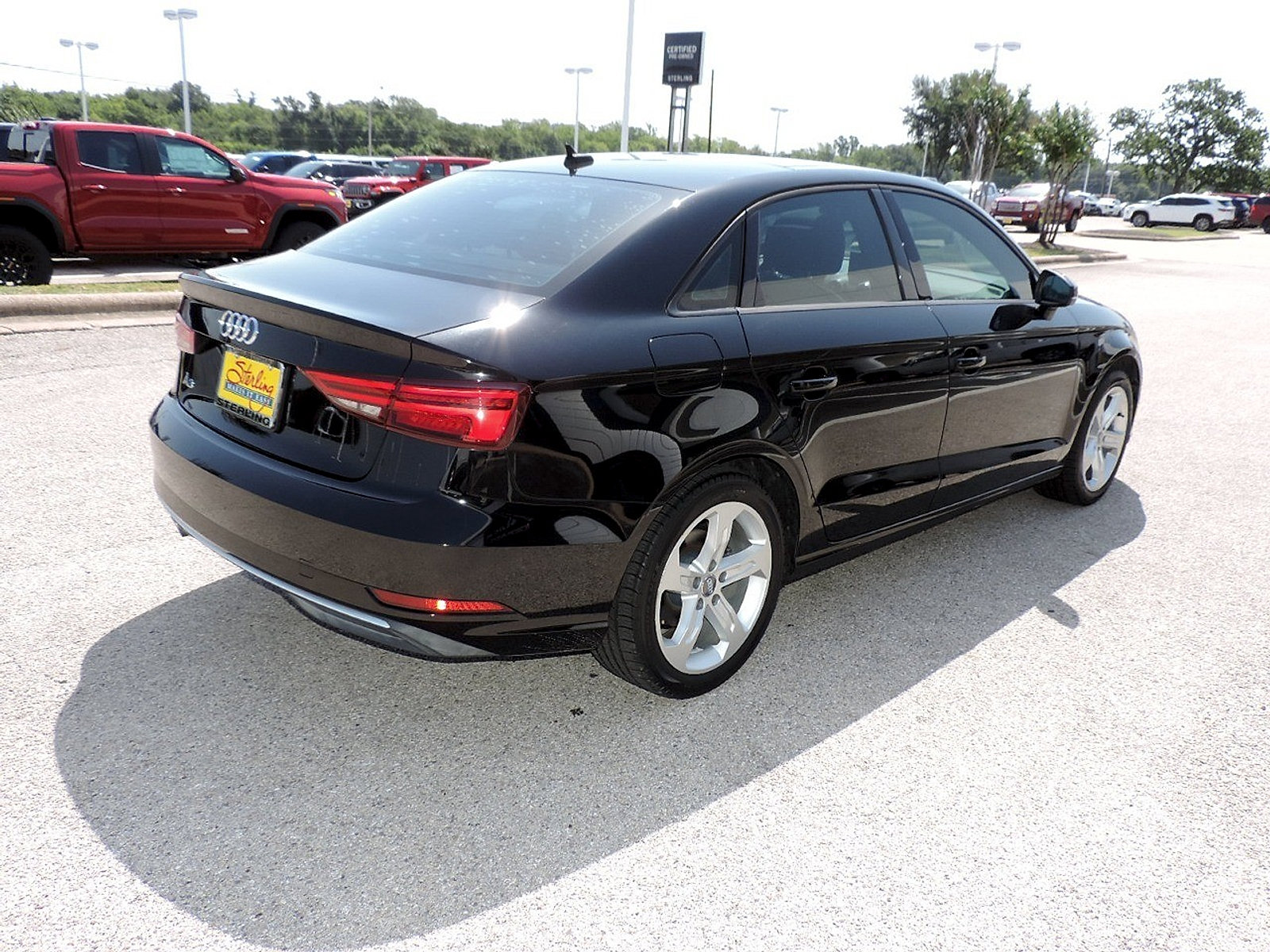 Used 2018 Audi A3 2.0T Premium w/ Convenience Package FWD image 5