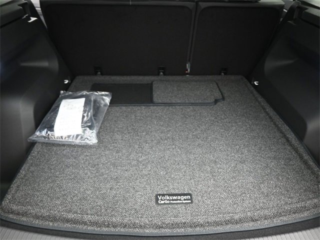 New 2026 Volkswagen Atlas Cross Sport SE image 12