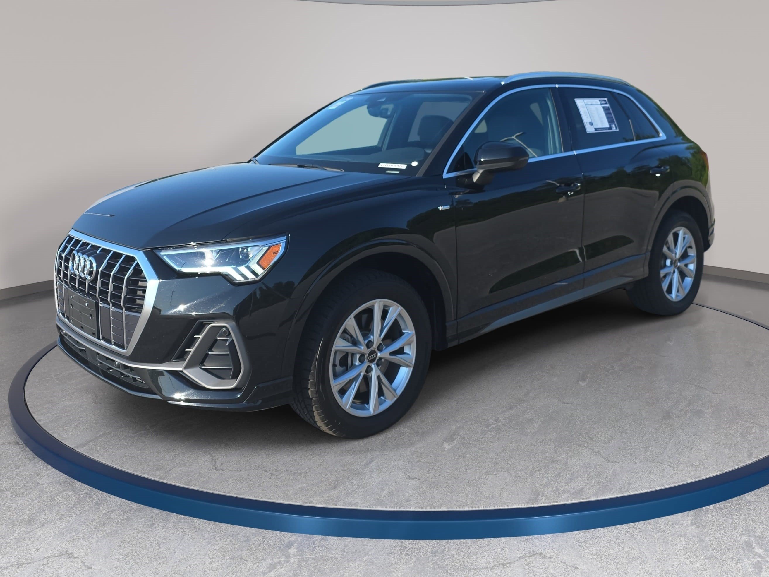Used 2025 Audi Q3 2.0T Premium AWD/4WD image 1
