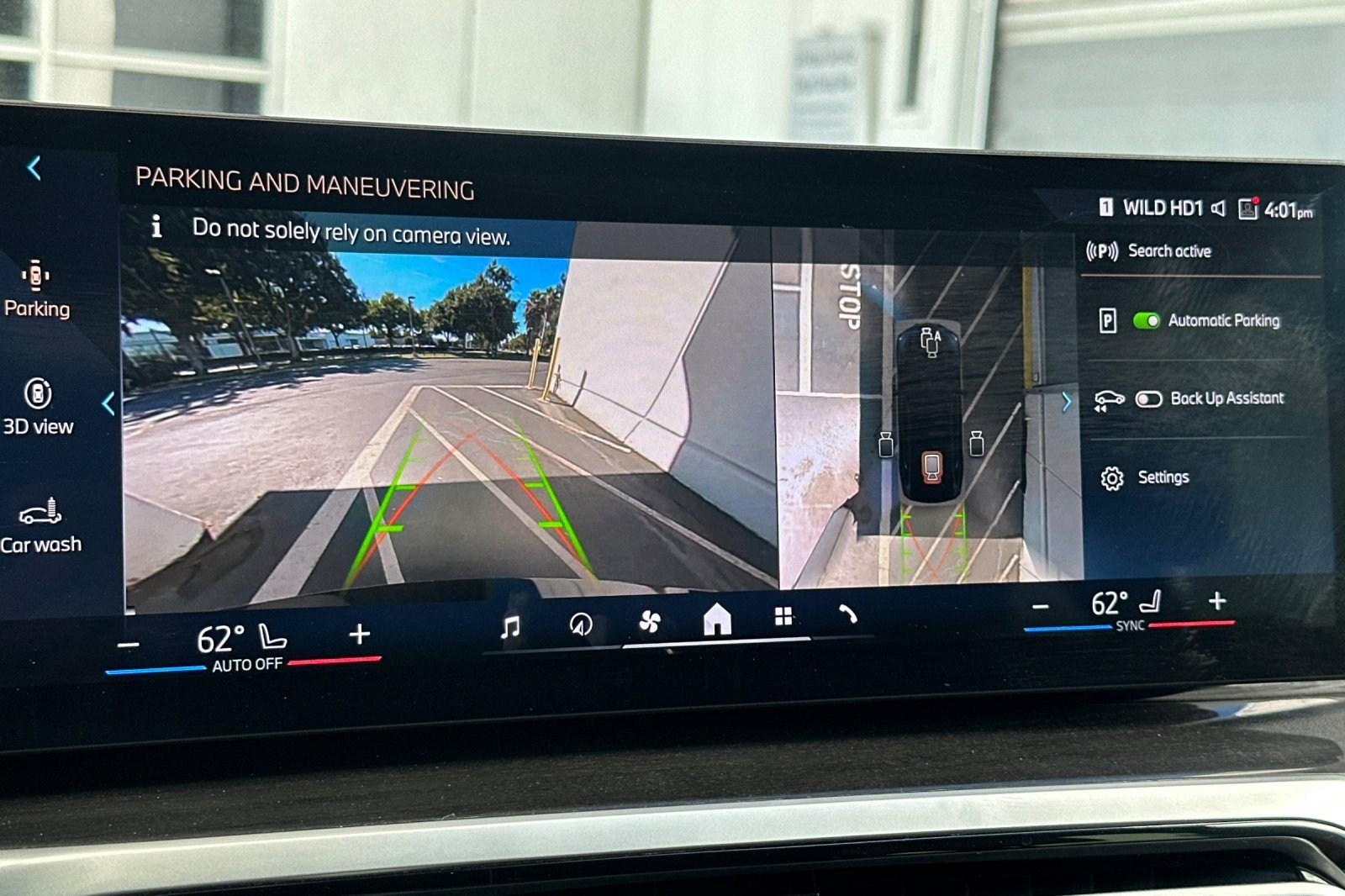 Certified 2024 BMW i4 eDrive35 w/ Convenience Package RWD image 25