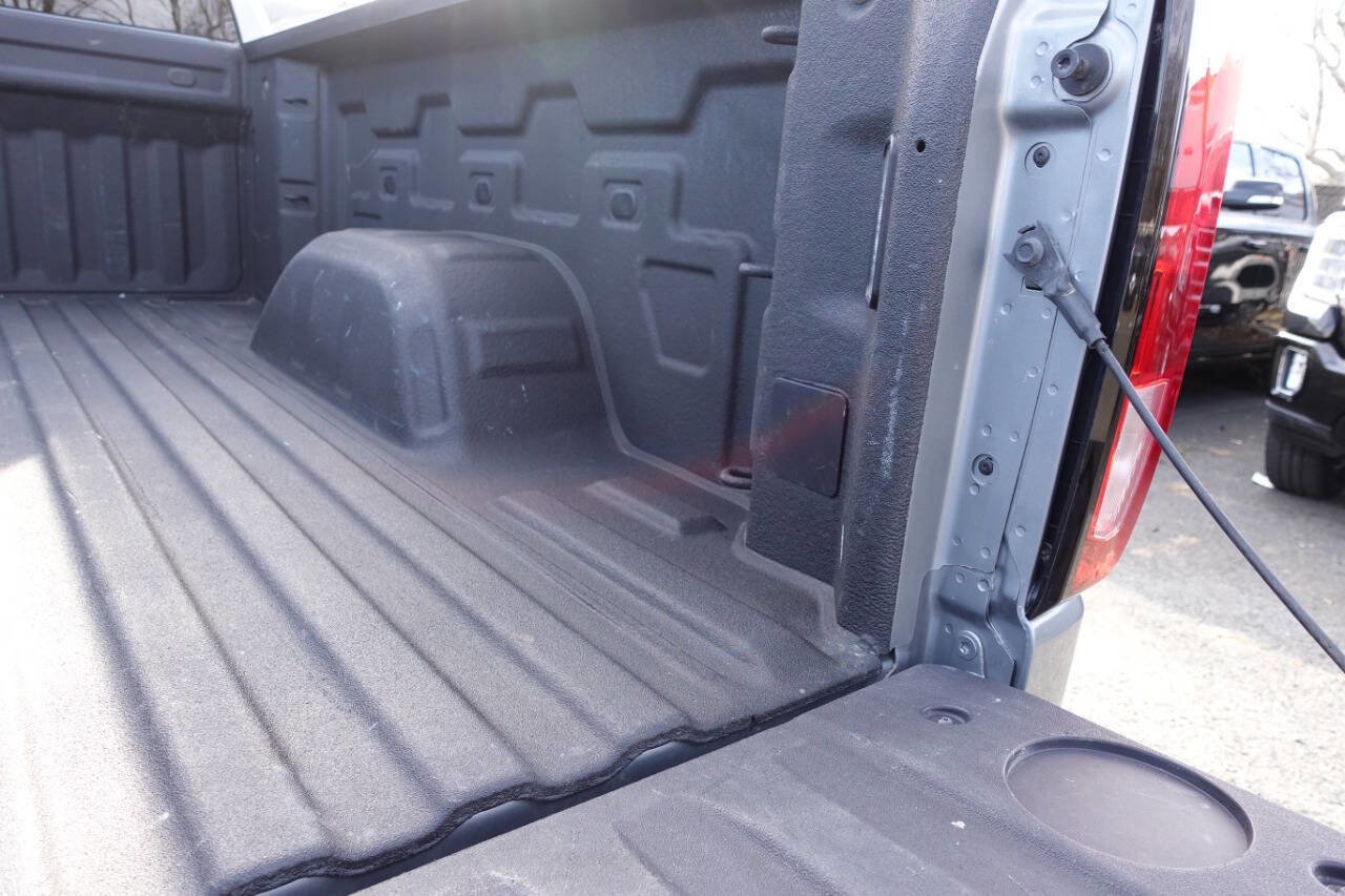 Used 2023 GMC Sierra 1500 Pro w/ Graphite Edition image 24