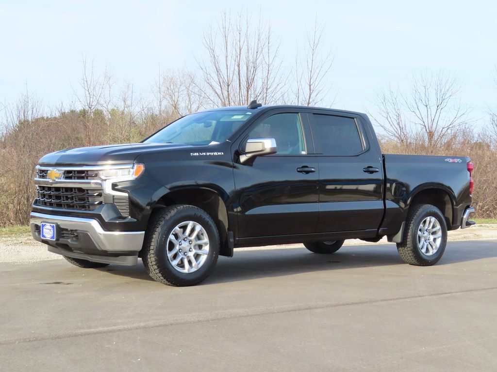 Used 2022 Chevrolet Silverado 1500 LT w/ Protection Package image 22