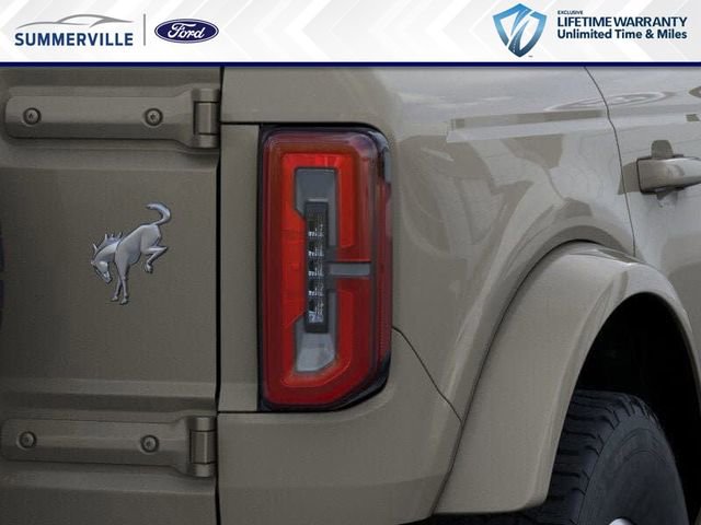 New 2025 Ford Bronco Outer Banks AWD/4WD image 25