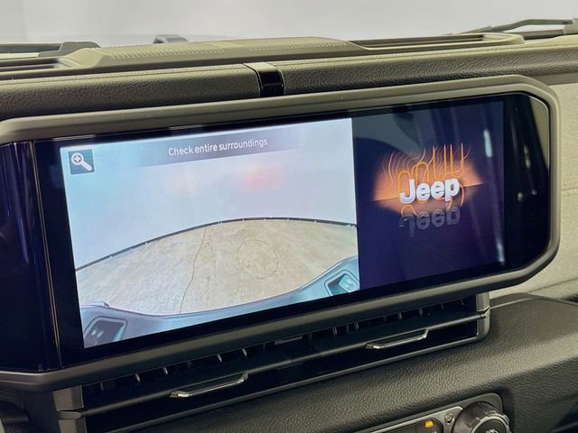 New 2025 Jeep Gladiator Sport image 16