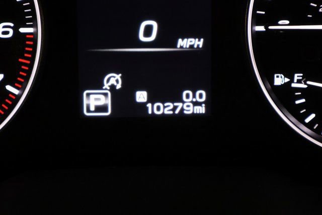 Certified 2025 Subaru Outback Premium image 14