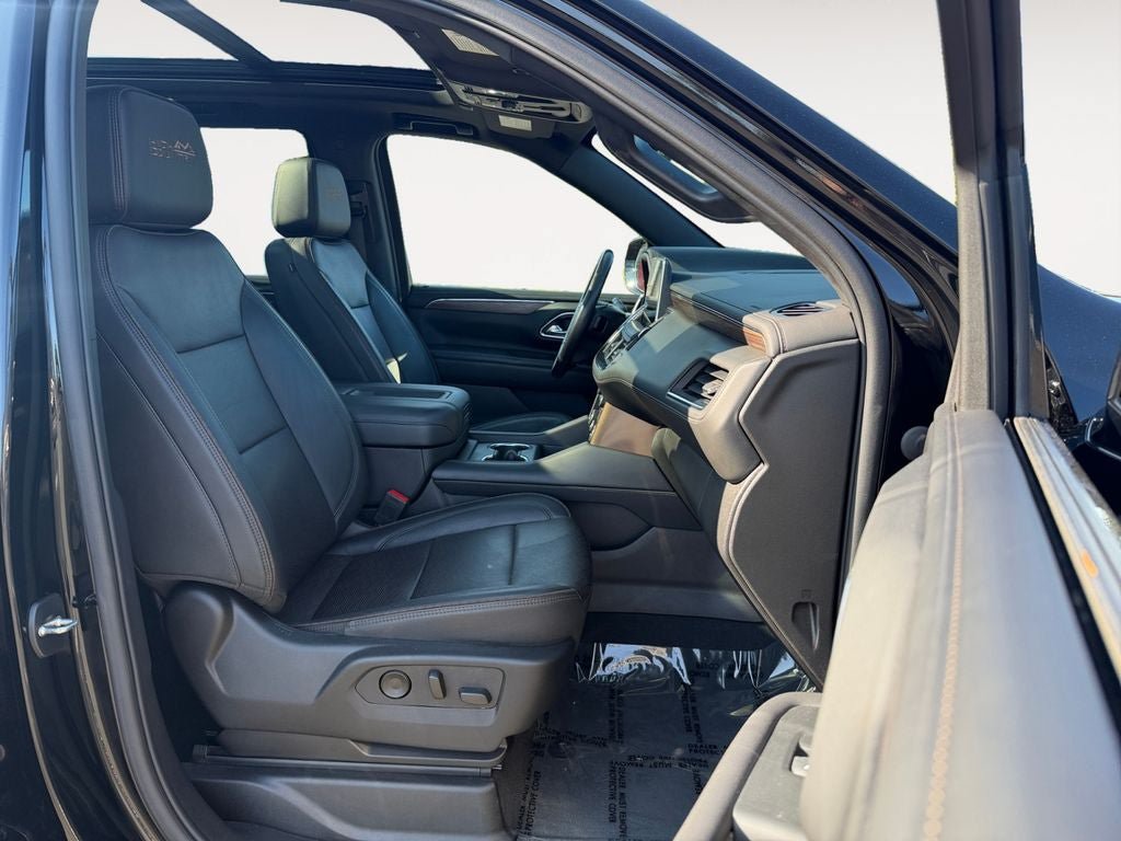 Used 2022 Chevrolet Tahoe High Country AWD/4WD image 24