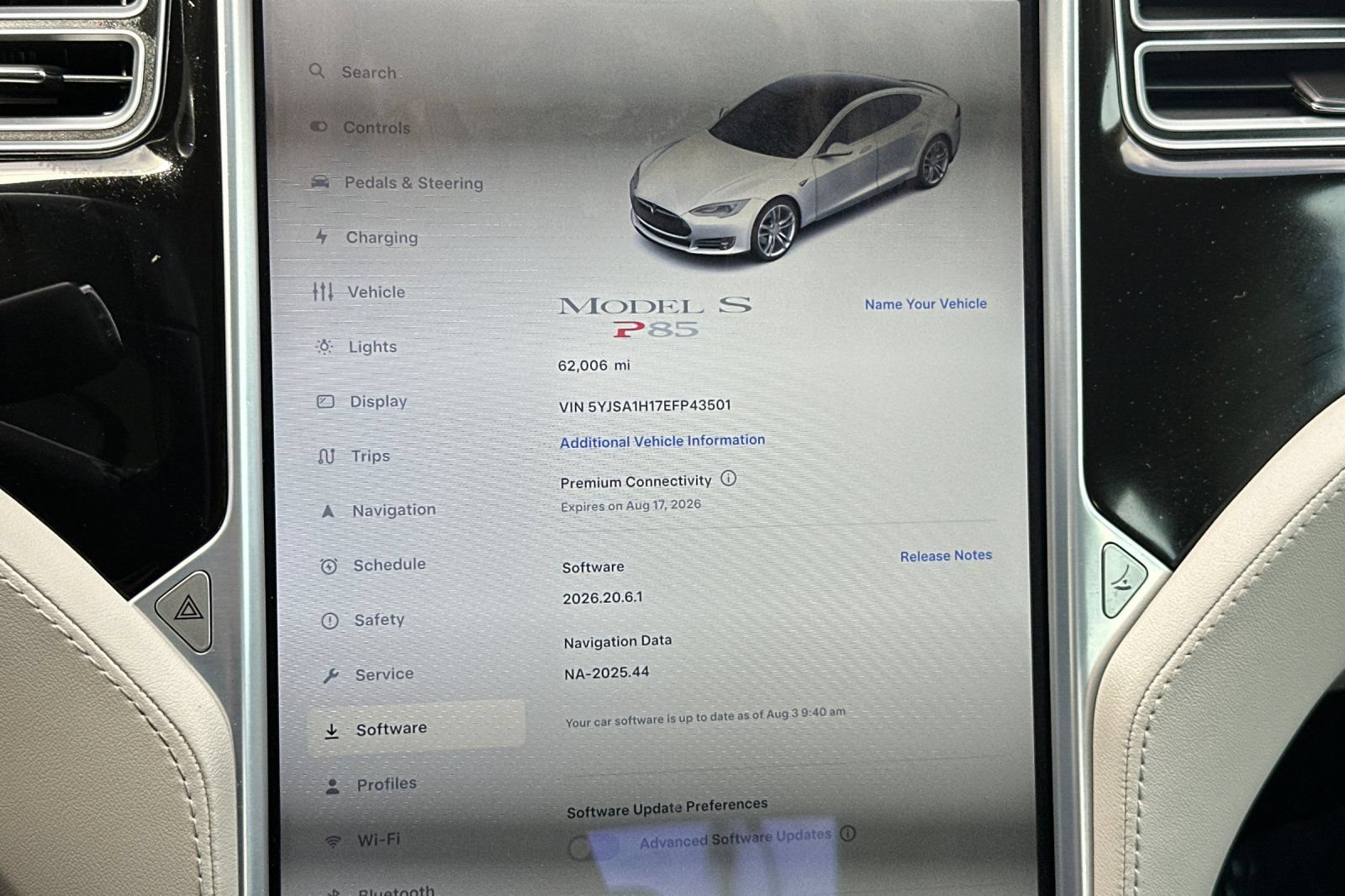 Used 2014 Tesla Model S P85 RWD image 28