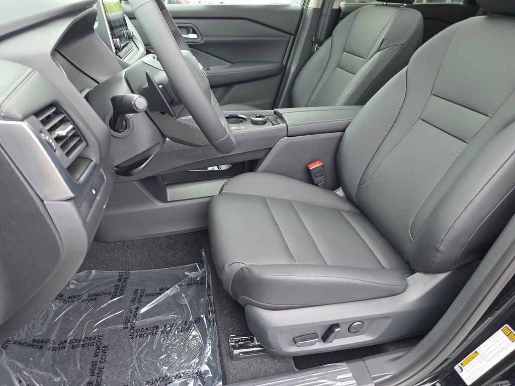 New 2026 Nissan Rogue SV image 25