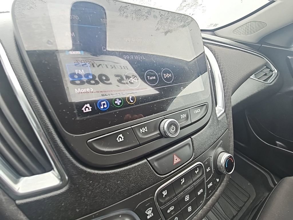 Used 2019 Chevrolet Malibu LT image 28