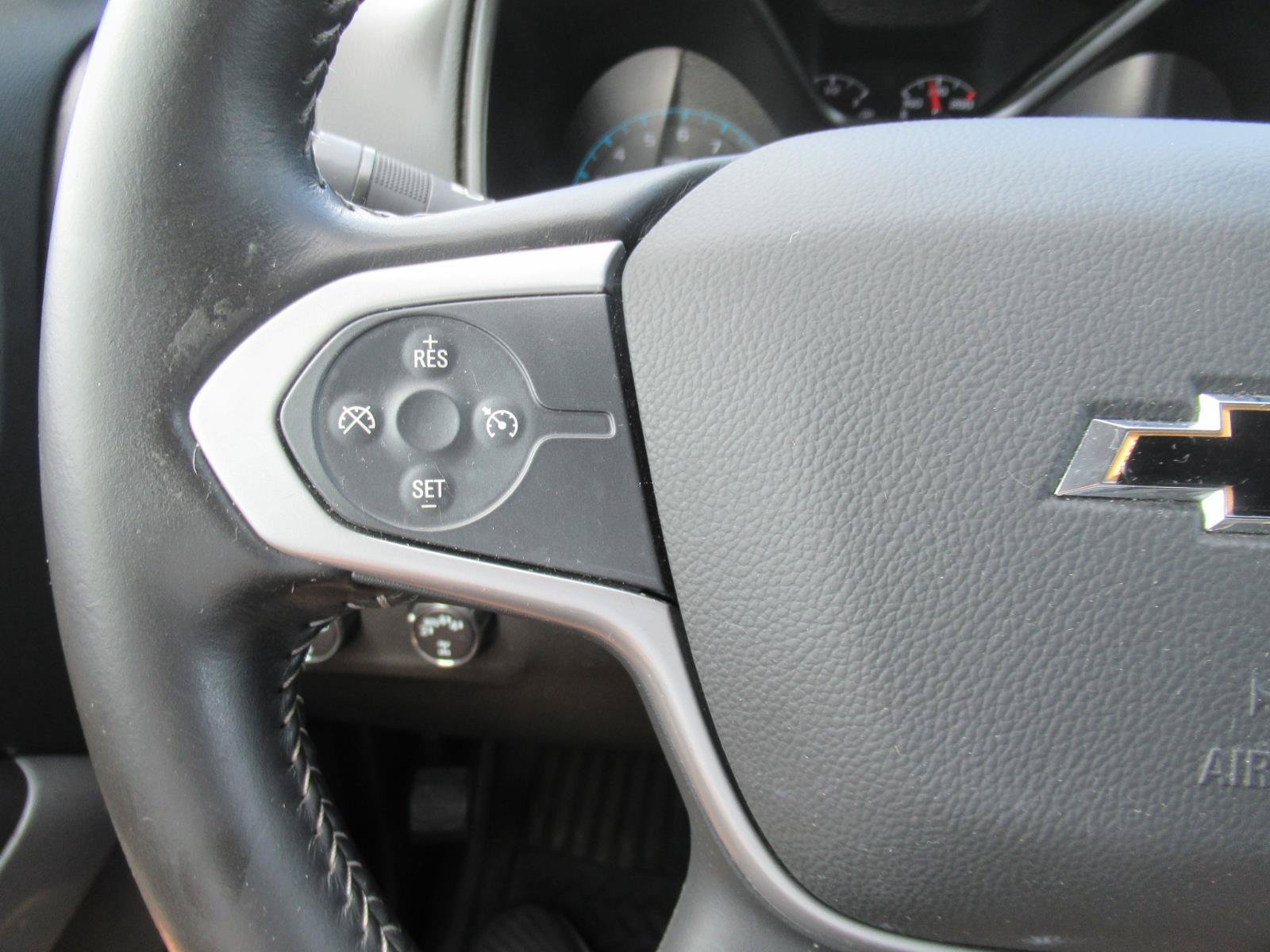 Used 2020 Chevrolet Colorado LT w/ LPO, Premium Interior Package AWD/4WD image 27