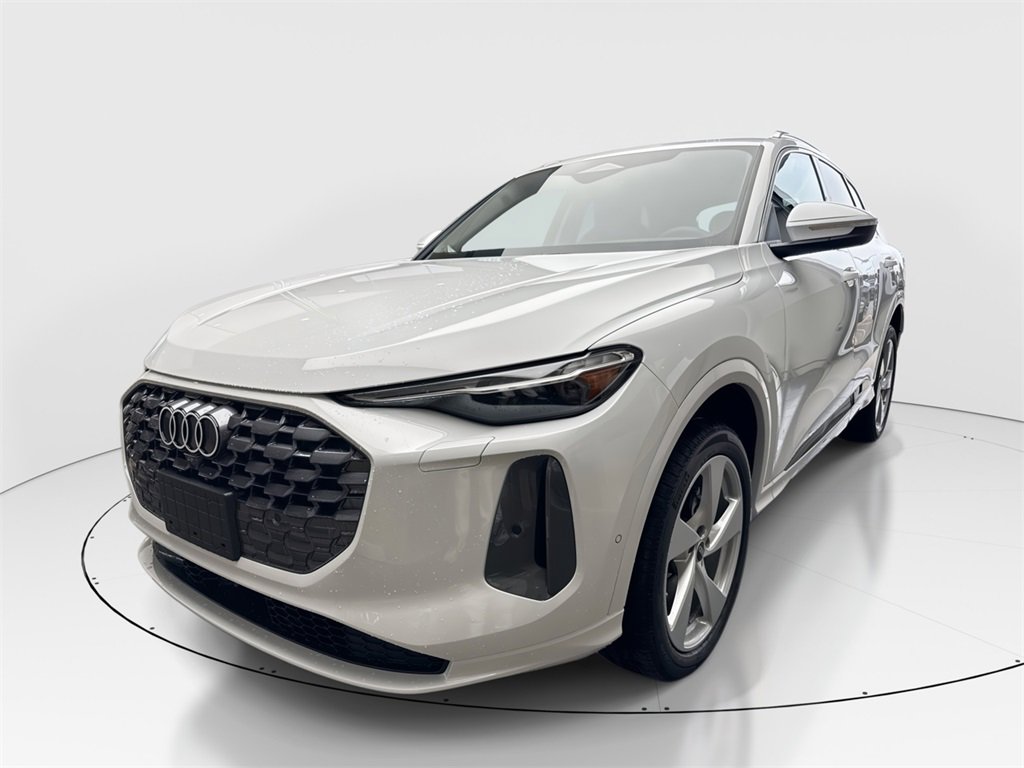 New 2025 Audi Q5 Premium Plus