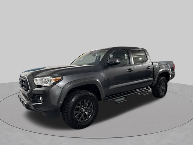 Used 2023 Toyota Tacoma SR5 w/ Technology Package AWD/4WD image 3