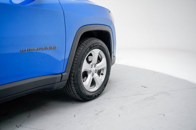 Used 2018 Jeep Compass Latitude image 11