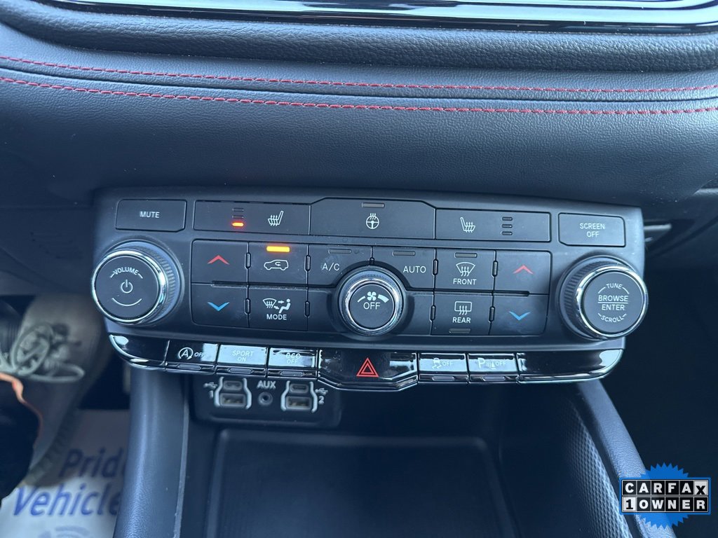 Used 2023 Dodge Durango GT image 5