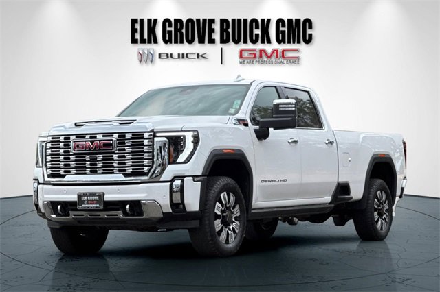 Used 2025 GMC Sierra 3500 Denali image 8