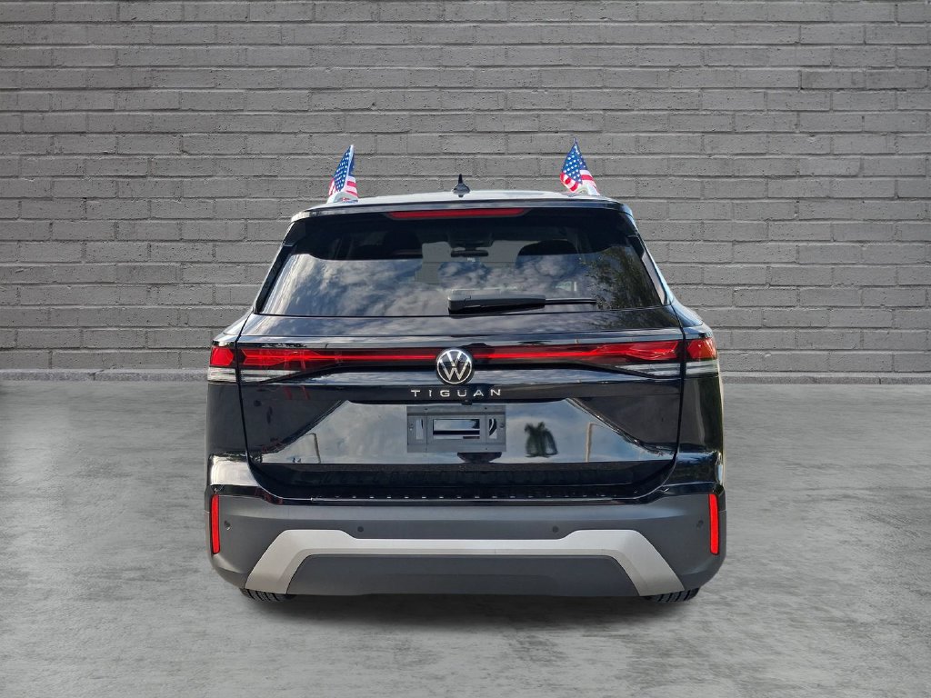 Certified 2026 Volkswagen Tiguan S FWD image 11