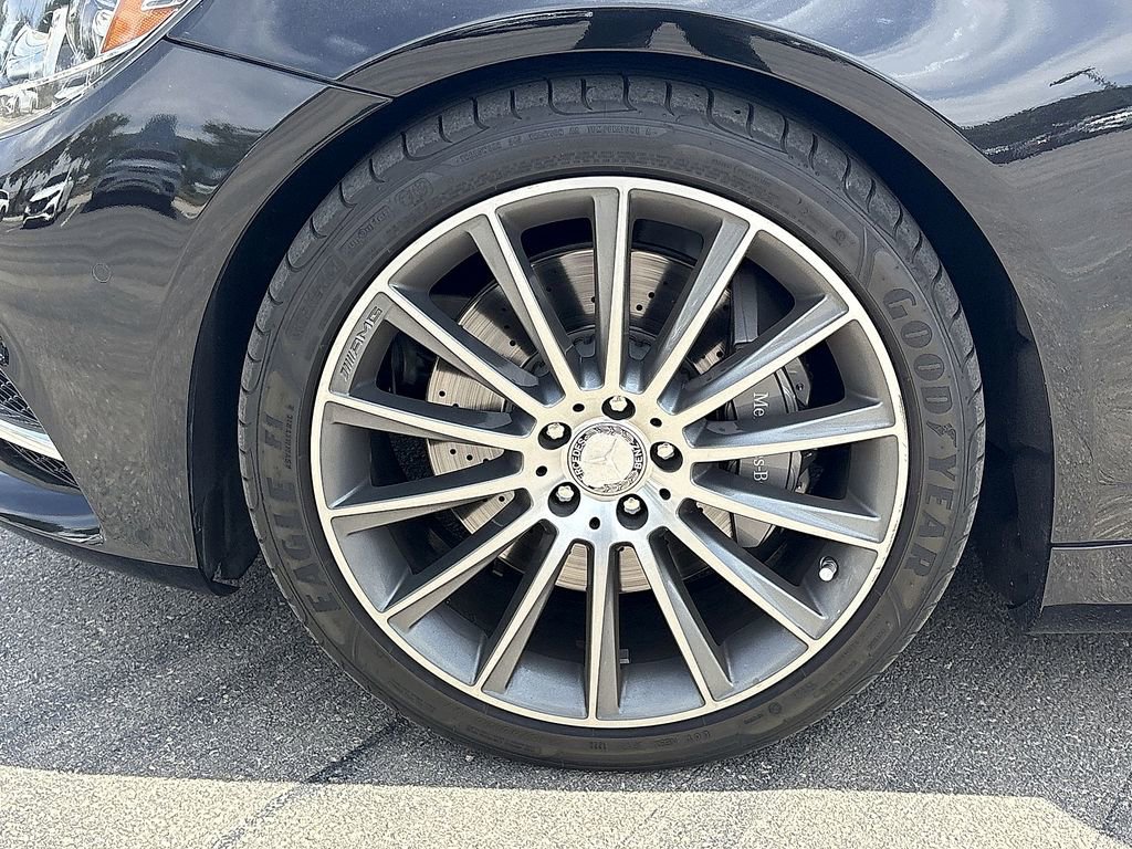 Used 2016 Mercedes-Benz S 550 Sedan image 11