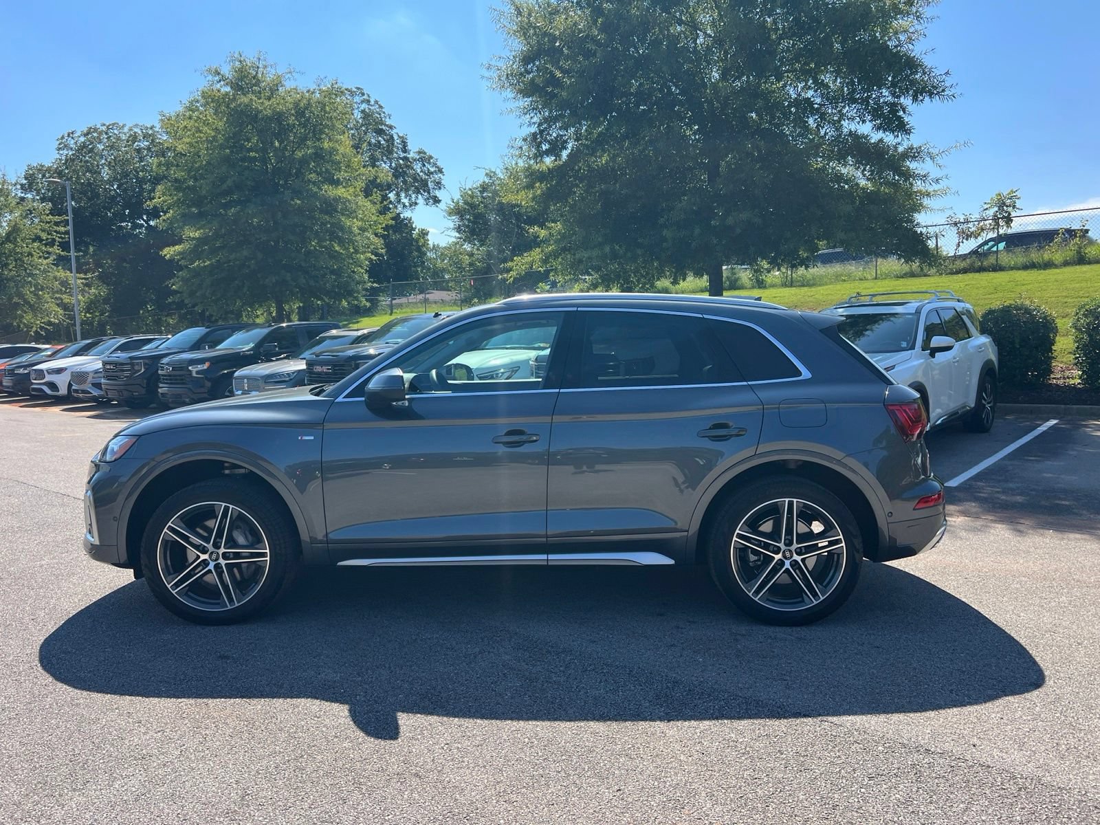 Used 2023 Audi Q5 e Prestige w/ Prestige Package AWD/4WD image 9