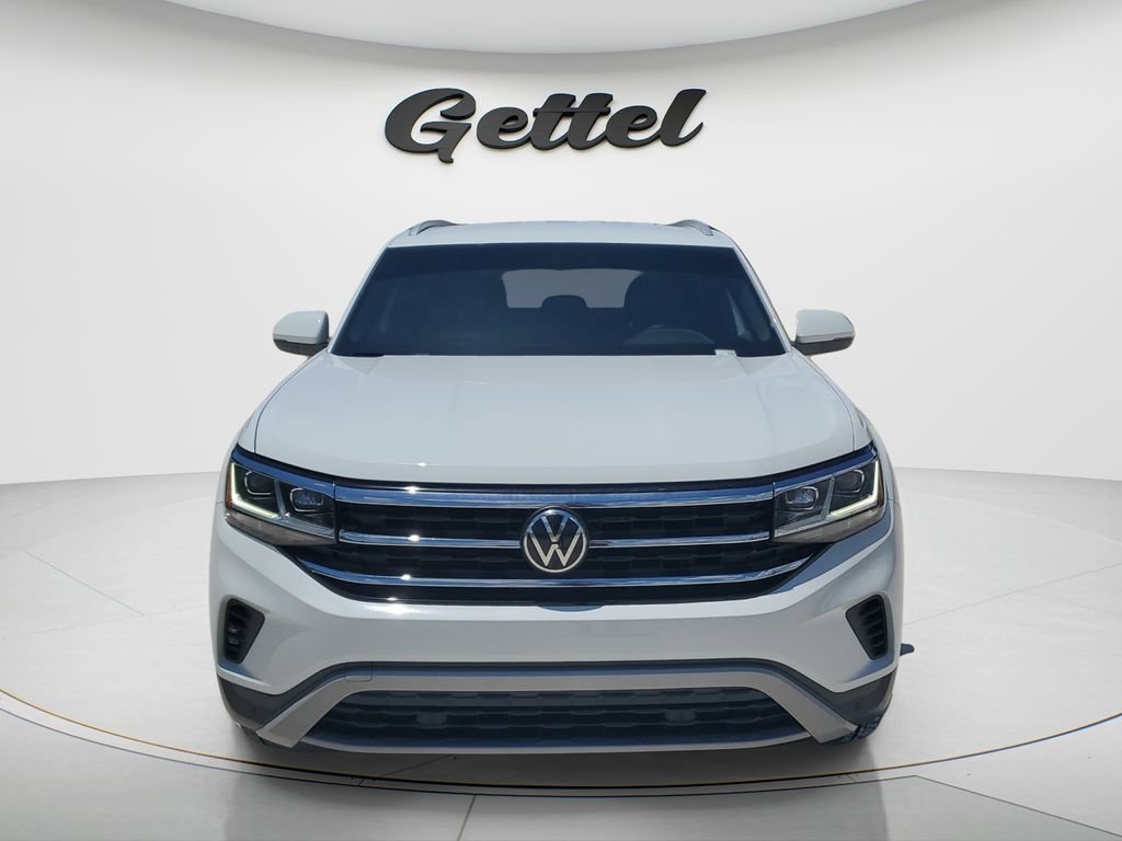 Used 2021 Volkswagen Atlas Cross Sport SE AWD/4WD image 2