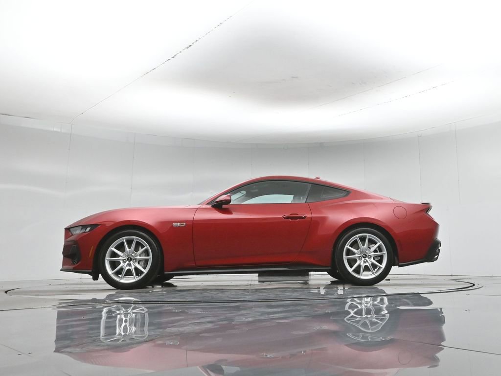 Used 2024 Ford Mustang GT Premium RWD image 7