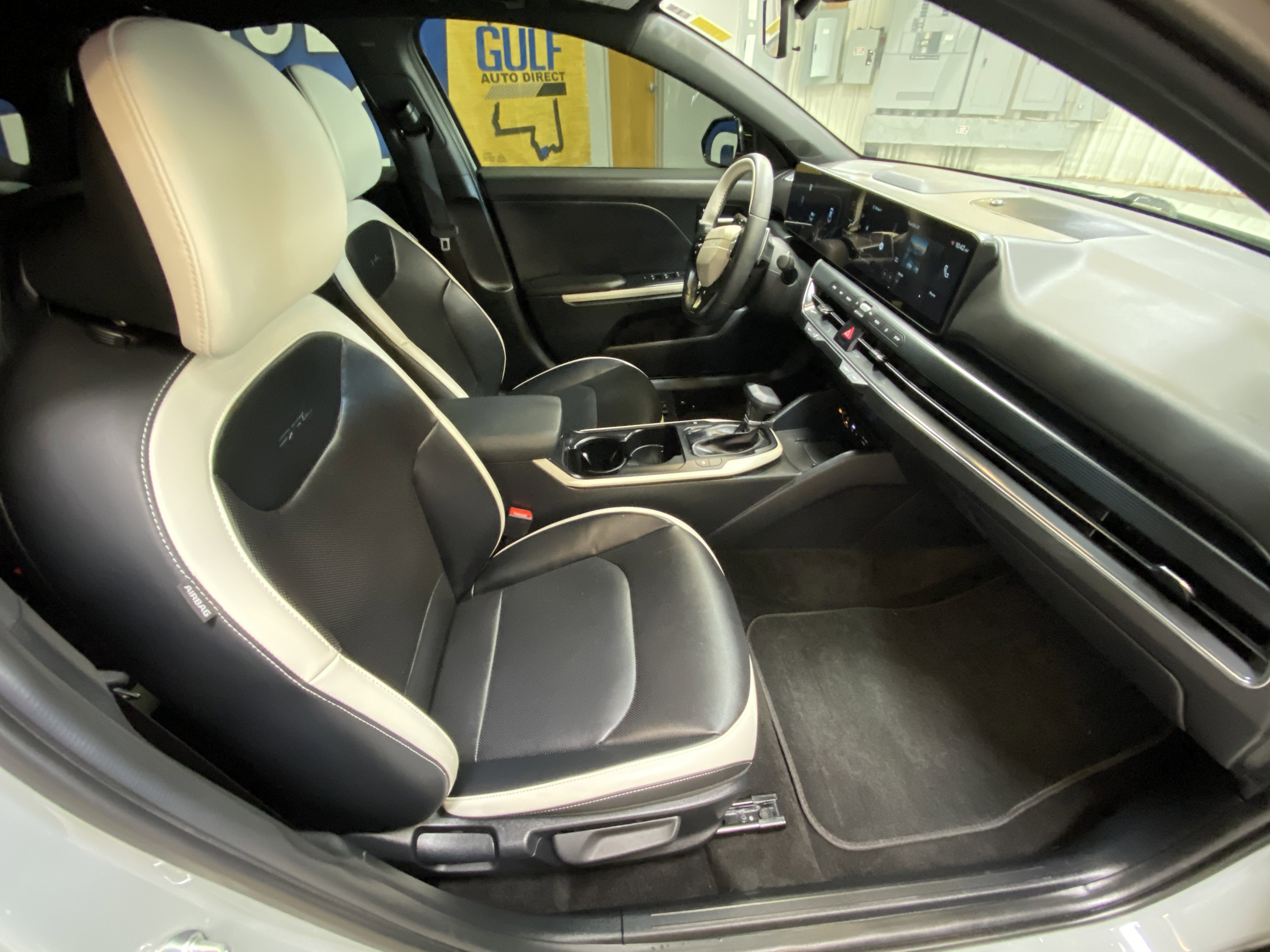 Used 2025 Kia K4 GT-Line Turbo image 26