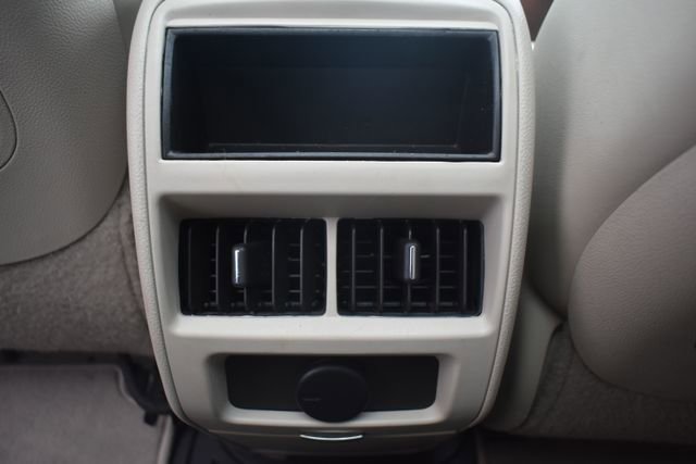 Used 2016 Cadillac SRX Performance w/ Driver Awareness Package image 38