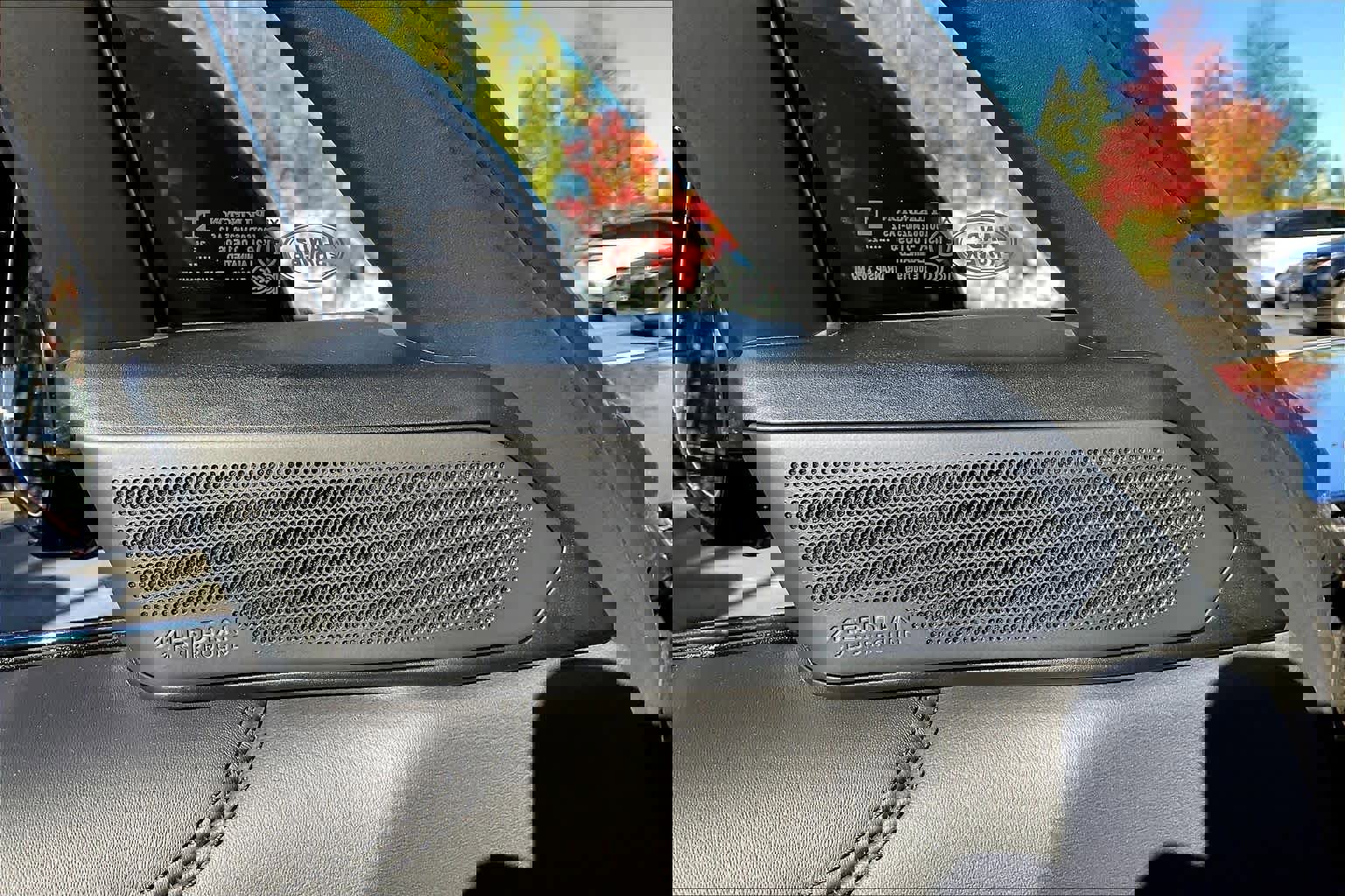 New 2025 Land Rover Range Rover Long Wheelbase SE image 22