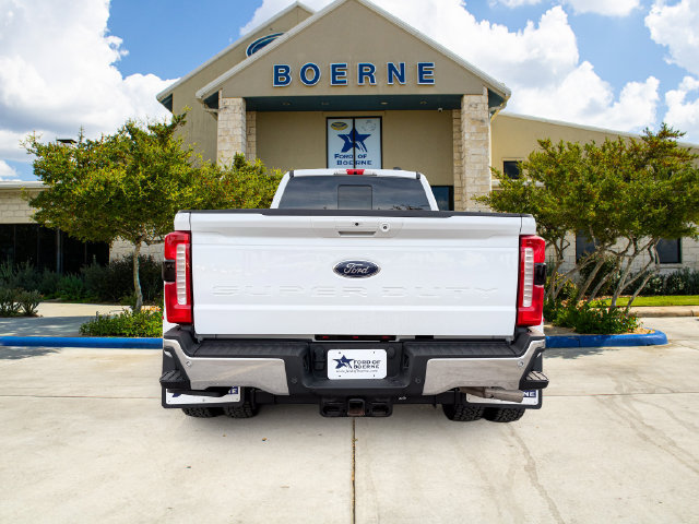 Used 2025 Ford F350 Lariat w/ Lariat Ultimate Package AWD/4WD image 4