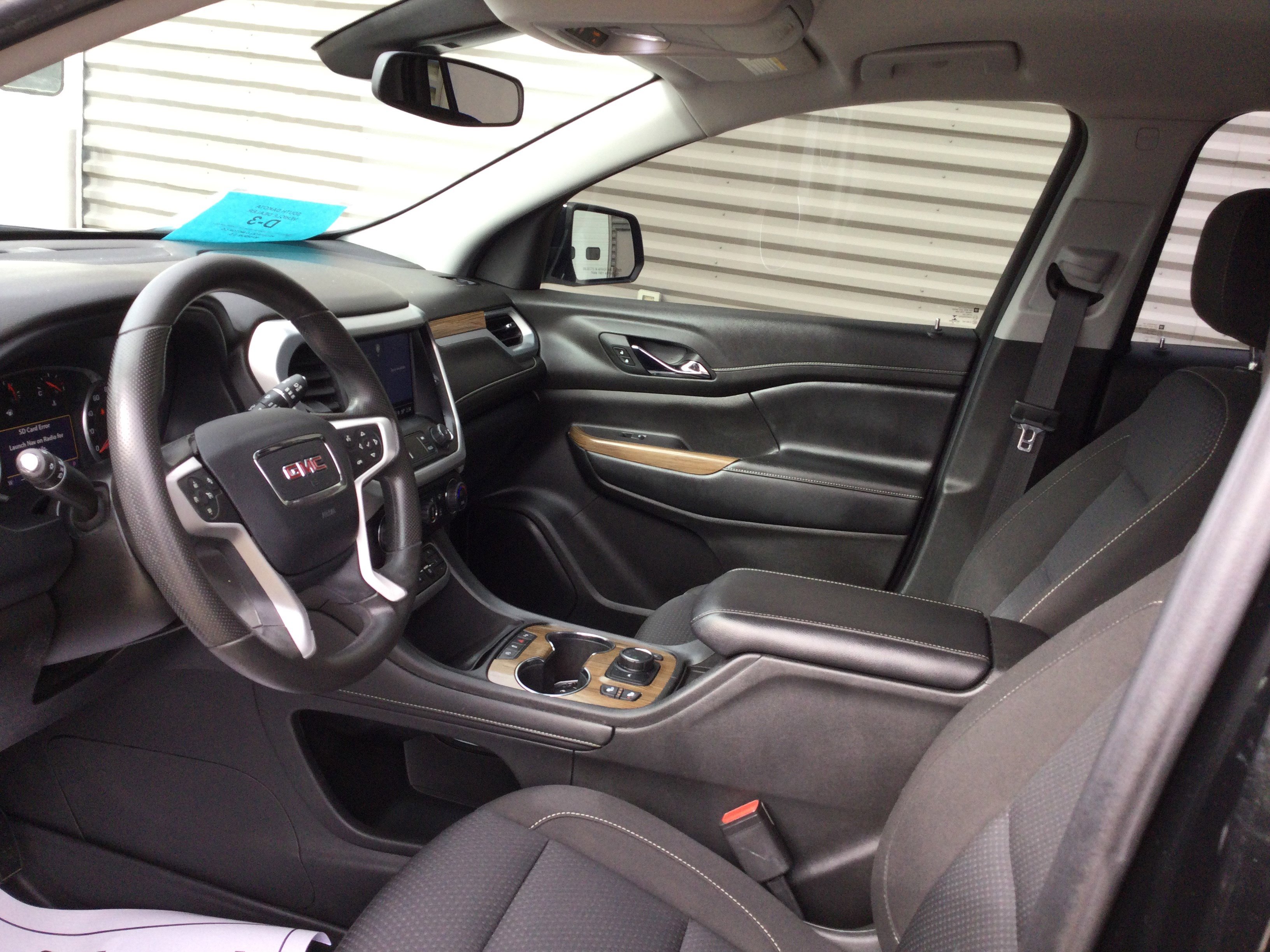 Used 2021 GMC Acadia SLE w/ Driver Convenience Package image 8