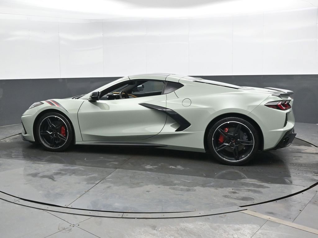 Used 2024 Chevrolet Corvette Stingray Preferred Cpe w/ 2LT image 7