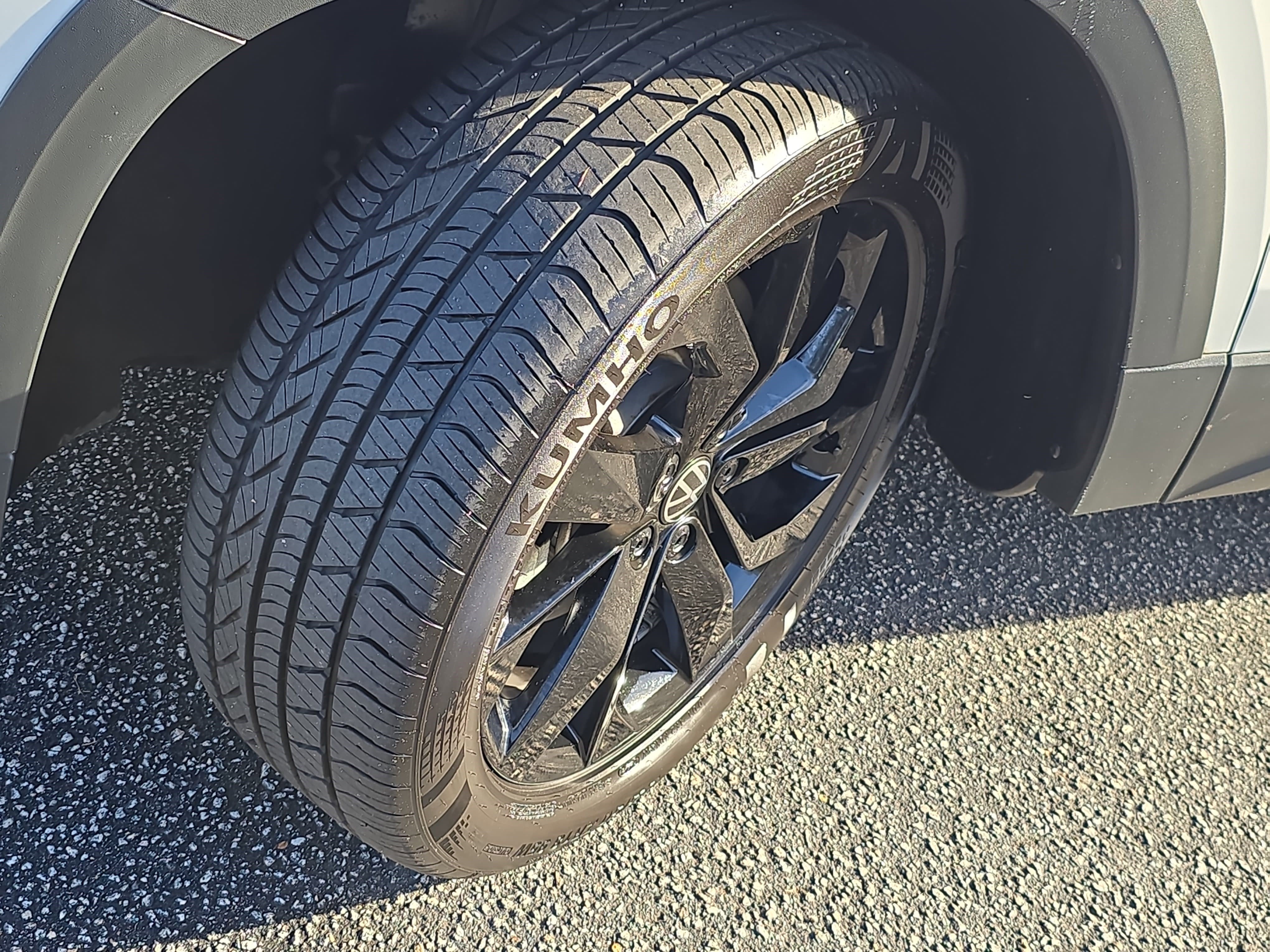 Used 2022 Volkswagen Taos SE image 30