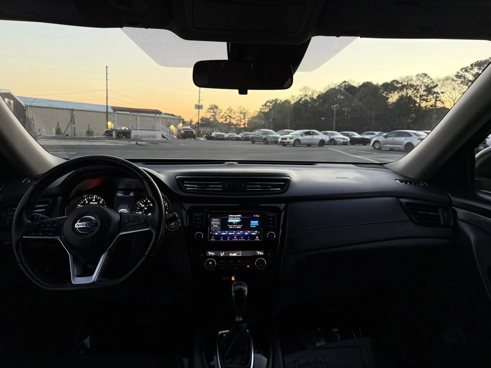 Used 2019 Nissan Rogue SV w/ Premium Package FWD image 23