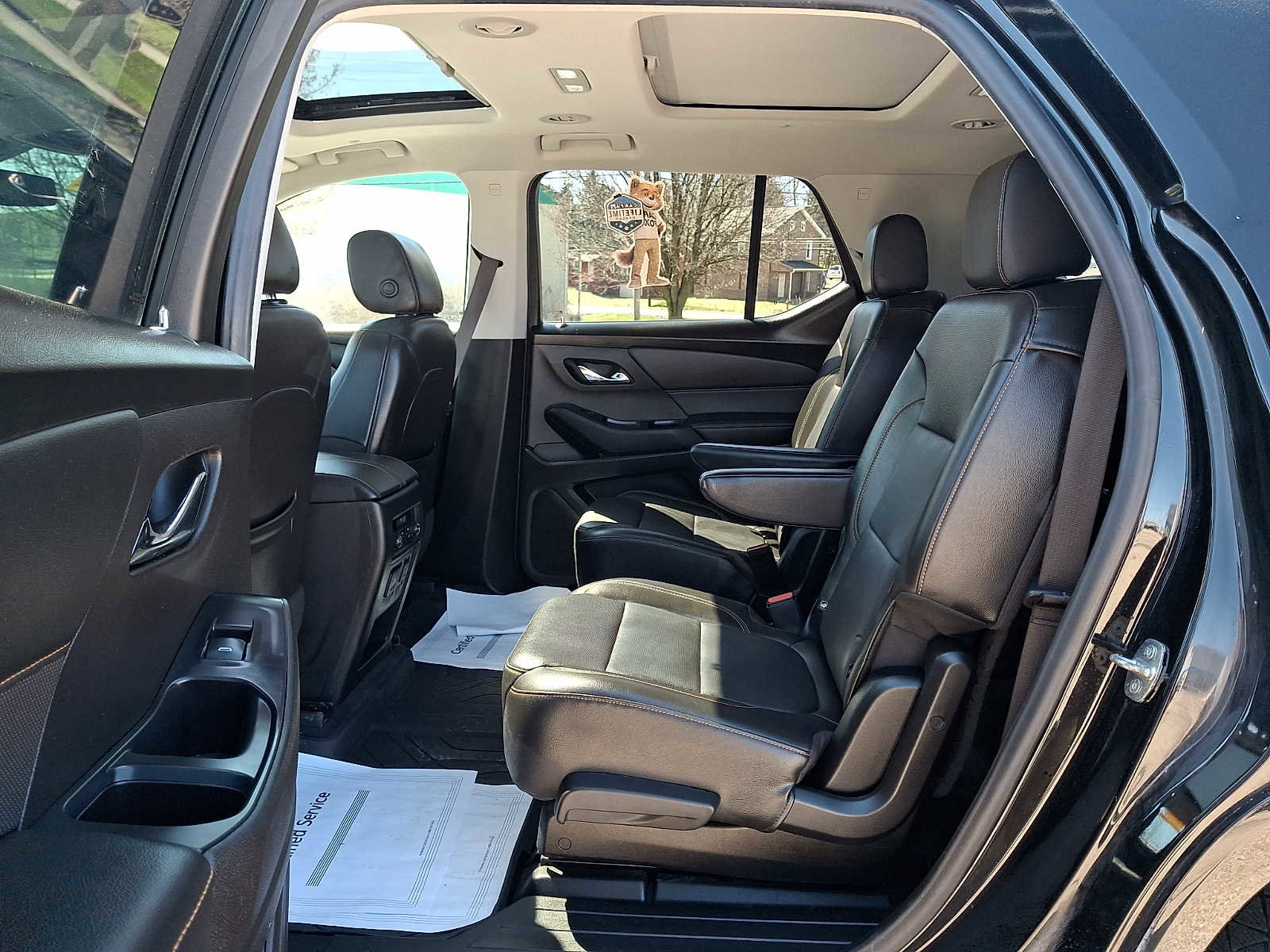 Used 2021 Chevrolet Traverse Premier w/ Redline Edition AWD/4WD image 11