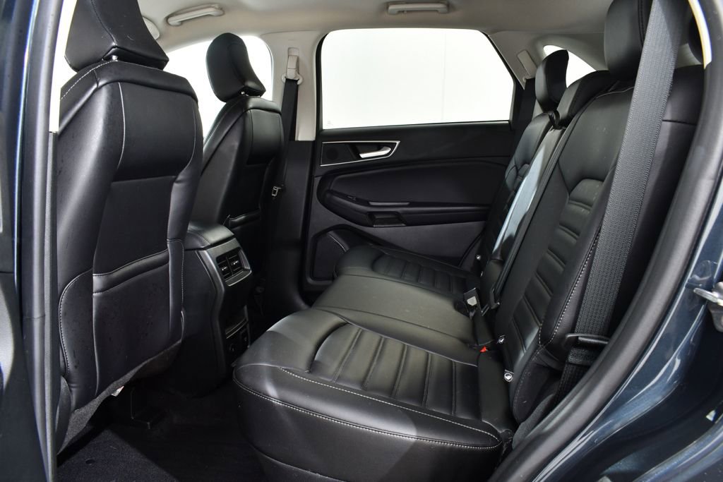 Used 2024 Ford Edge SEL w/ Convenience Package image 16