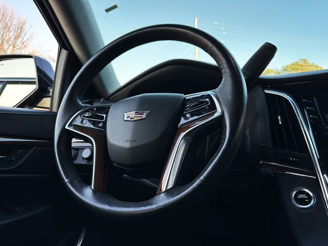 Used 2017 Cadillac Escalade ESV Premium Luxury image 21