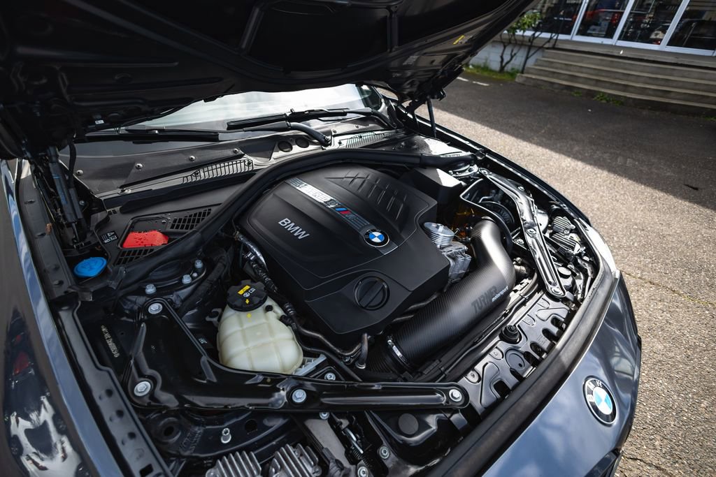 Used 2017 BMW M2 image 15