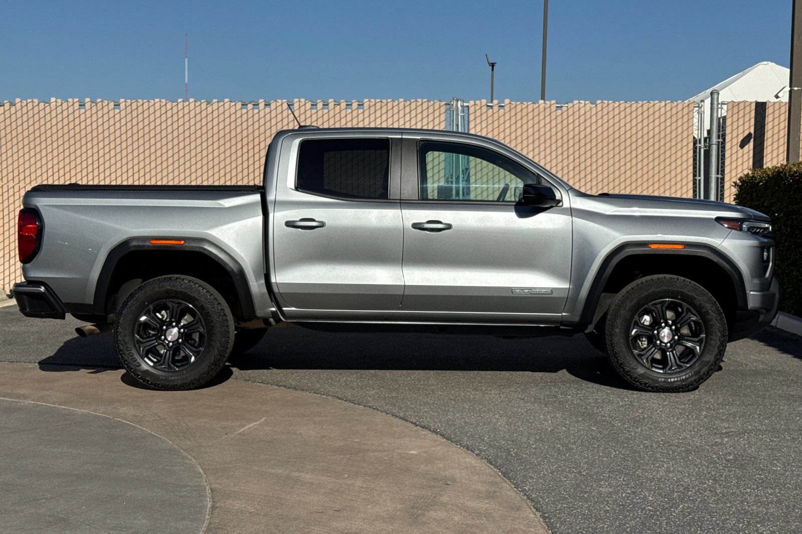 Certified 2024 GMC Canyon Elevation w/ Convenience Package RWD image 3