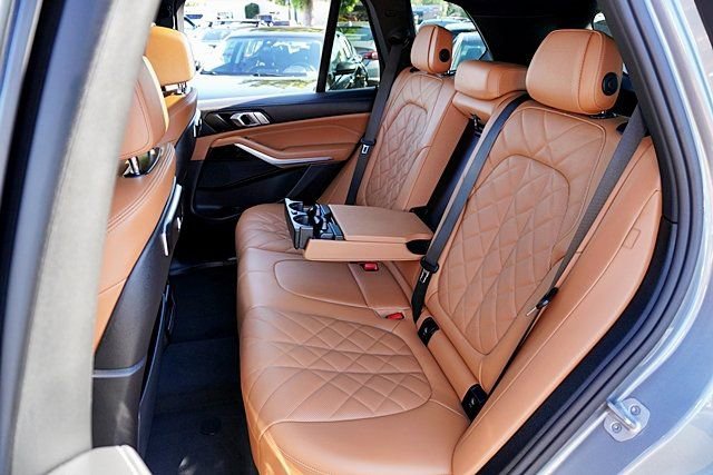 Used 2026 BMW X5 sDrive40i RWD image 19