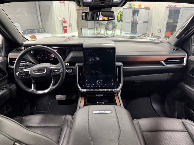 Used 2025 GMC Yukon Denali image 34