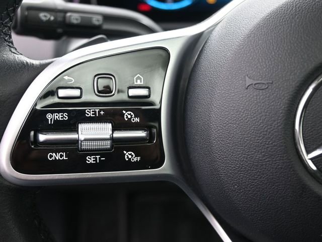 Used 2021 Mercedes-Benz GLB 250 image 28