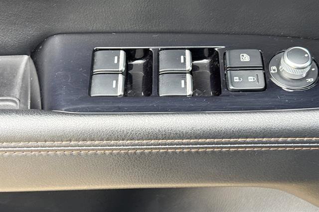 Used 2022 MAZDA CX-5 AWD 2.5 S w/ Premium Plus Pkg image 11
